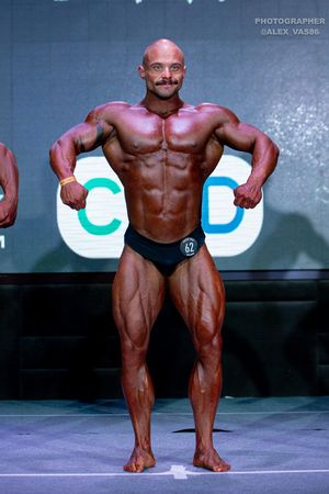 CLASSIC PHYSIQUE OVERALL